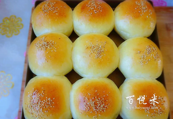 想吃面包不用買,用這配方做,暄軟醇香久放不硬,適合所有面粉